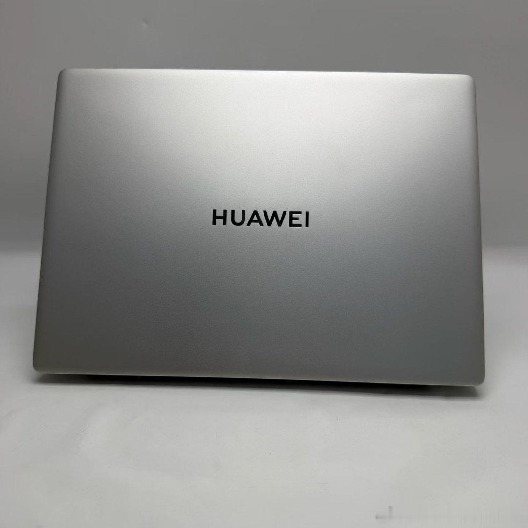 24款华为MateBook D14se  14英寸 i5-12450H八核处理器