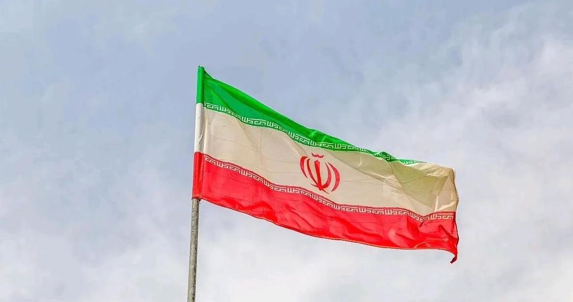 伊朗这招是真绝，这是一点都不给美国操作的机会！4月10日，根据外媒报道，外媒称，