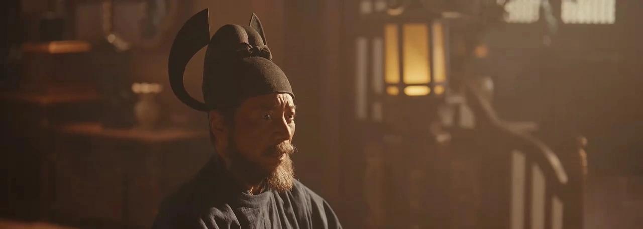 刀口舔血的兵痞刚回来，庆功宴上，新王一句话把天聊死：“不就出去走了一圈，凭什么领