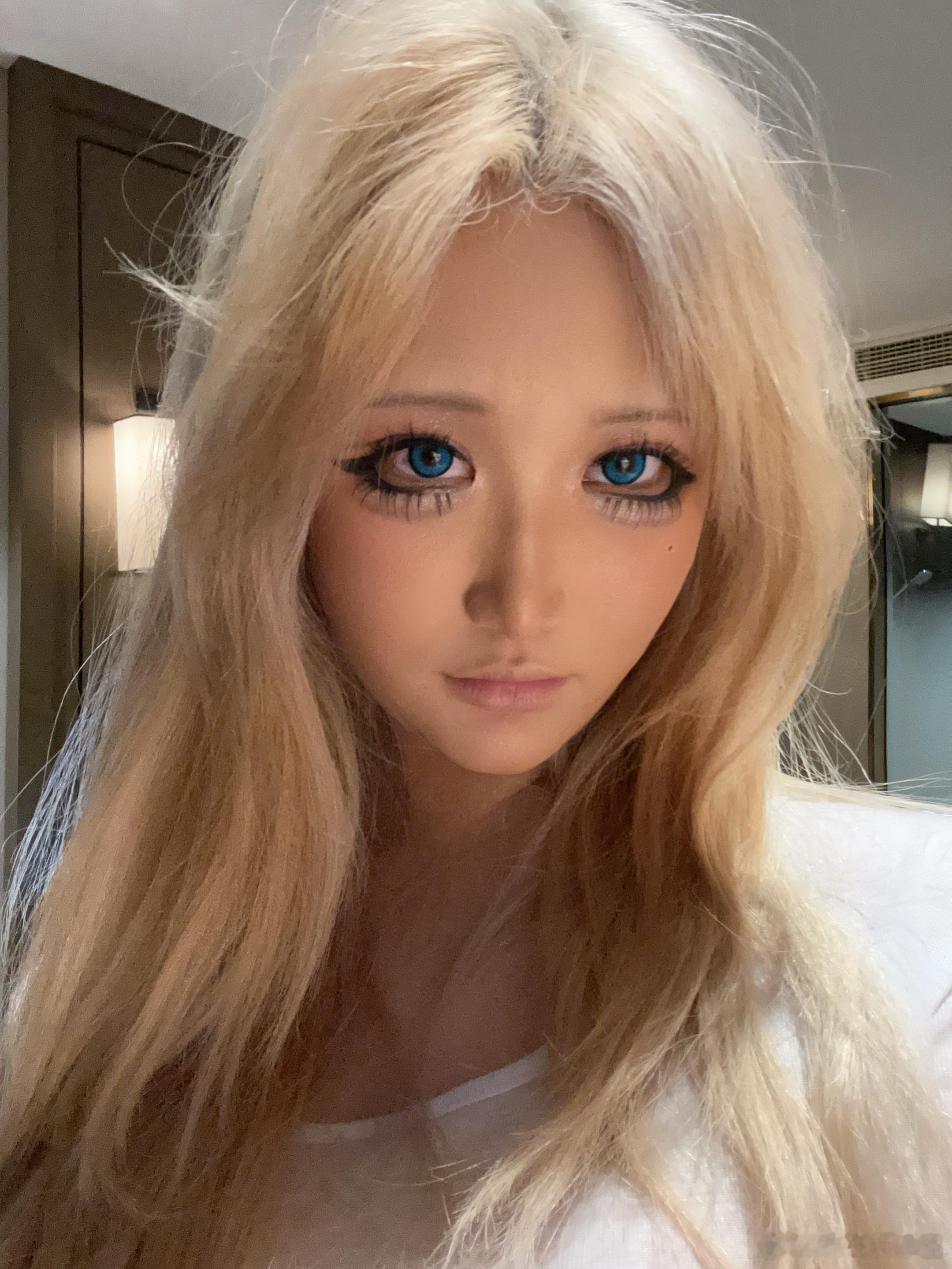 攻击力很强的女人 