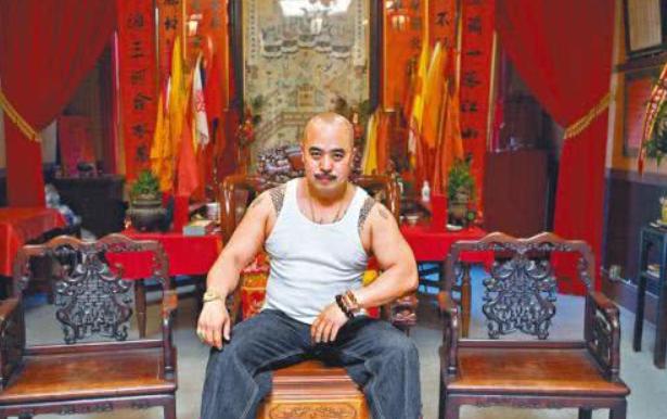 洪门不是黑帮！
不要再带有色眼镜去看待了！


洪门这次在台湾的聚会
主题是九二