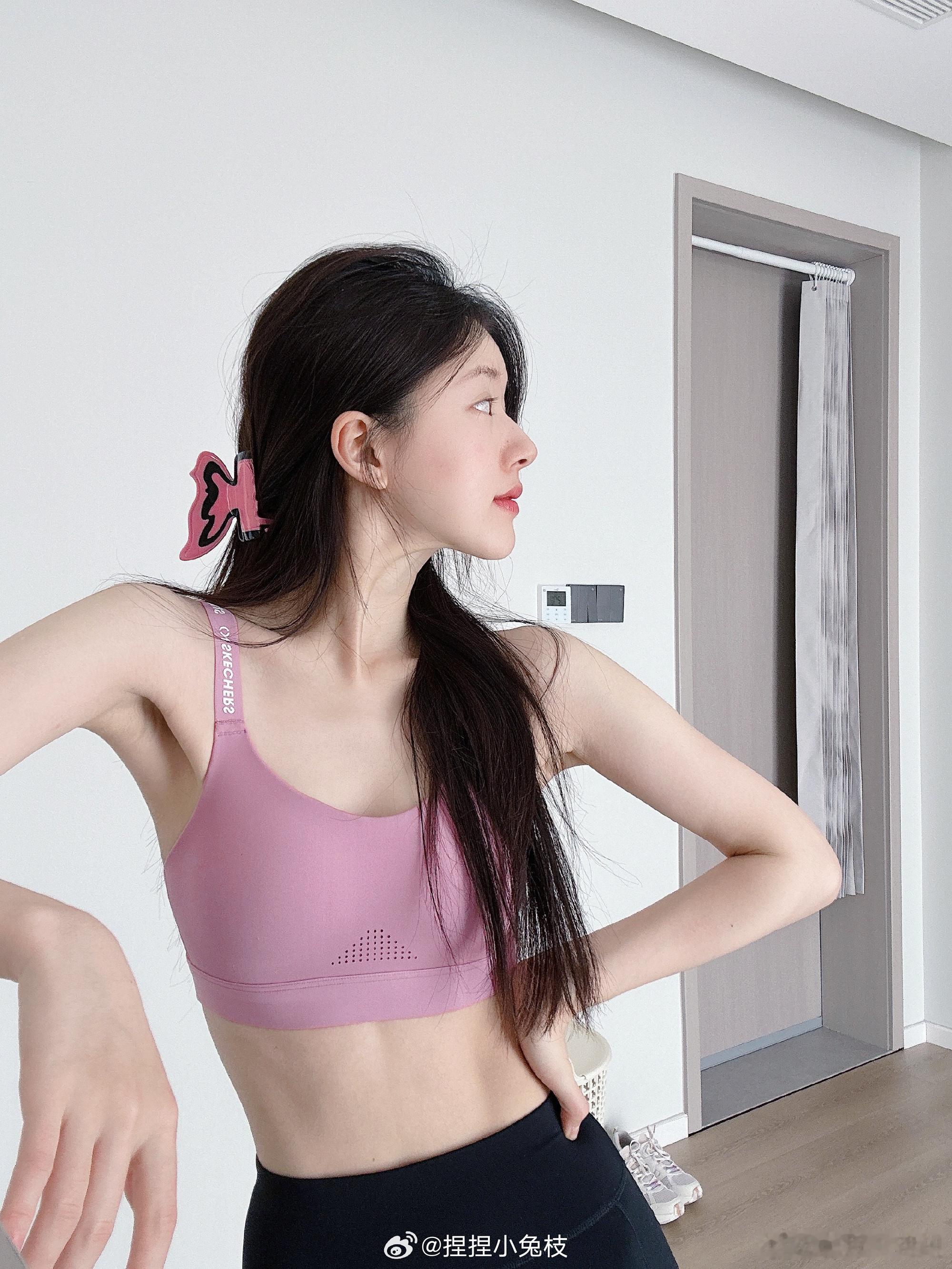 健身露💪赵露思葛栗赵露思 ​​​