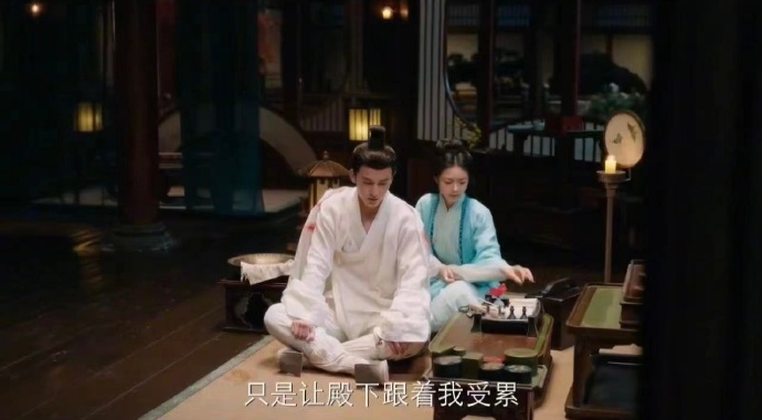 #裴文宣 我那柔弱不能自理的娇夫# 裴文宣无疑是幸运的，他的柔弱有公主来守护。一