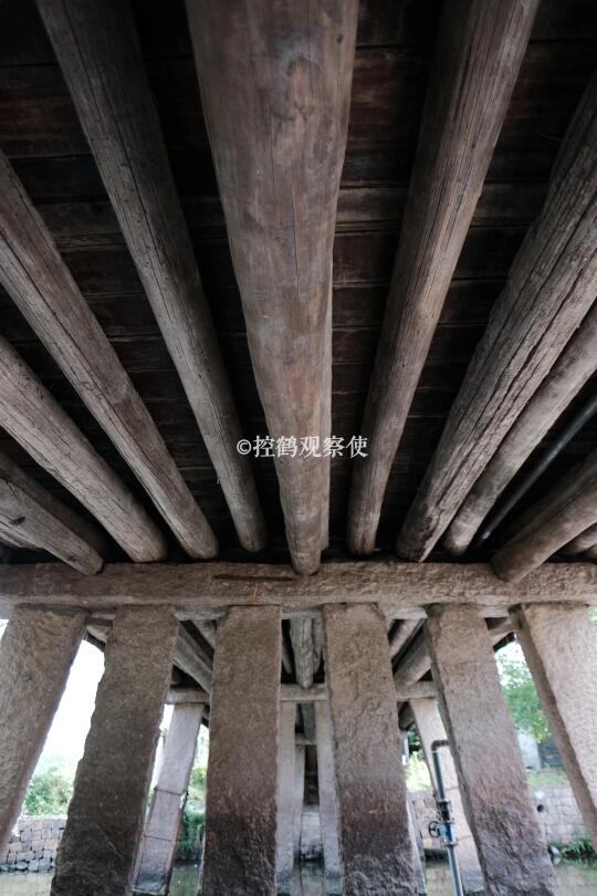 浙江现存最早的木石廊桥，还有元代题记