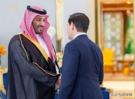 美国国务卿卢比奥今天代表特朗普表示遗憾，沙特在未与美国协商的情况下，与乌克兰签署