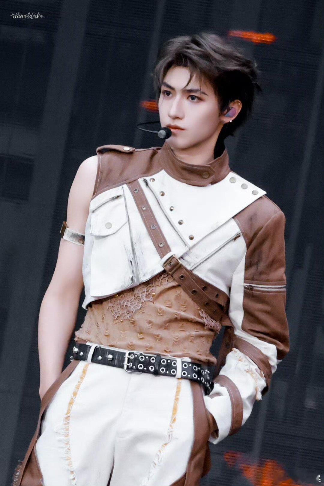 朱志鑫新音神图 朱志鑫新音神图有了！ 