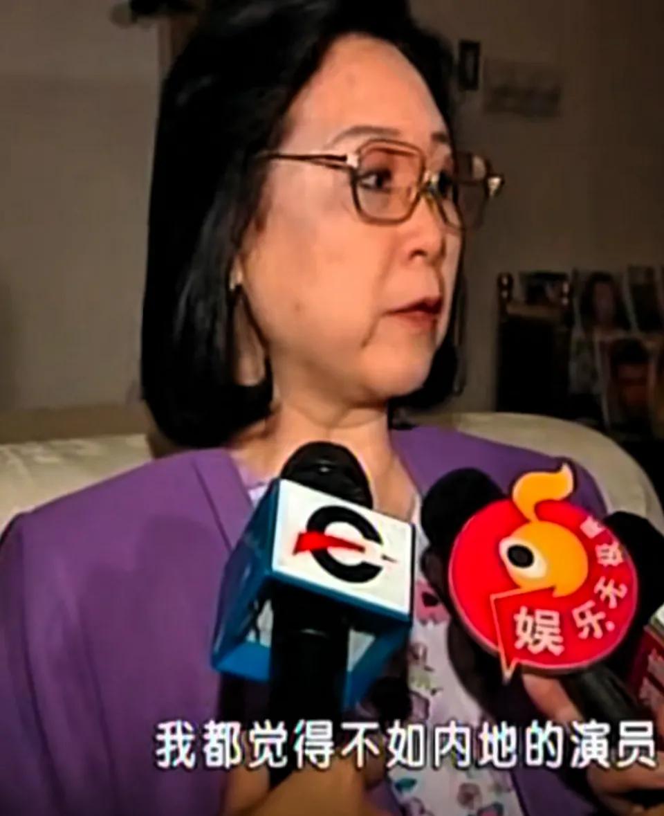 琼瑶：我为什么更愿意栽培内地演员呢？因为他们就是比台湾演员专业。

琼瑶在200