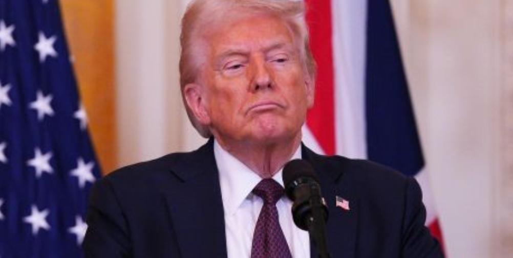 特朗普话音未落，俄罗斯大规模空袭开始

特朗普在镜头前笑着说，俄乌的局势正在往好