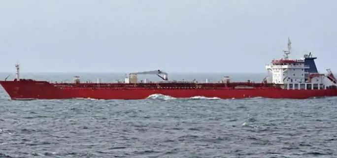 霍尔木兹海峡的封锁闹剧，终究被中国巨轮的从容穿行撞碎了滤镜，4月12日美伊首轮谈