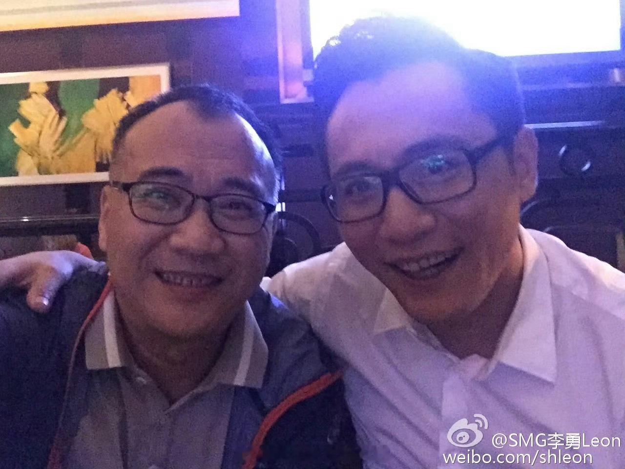 这位李勇叔有点莞莞类卿那谁哈哈哈 