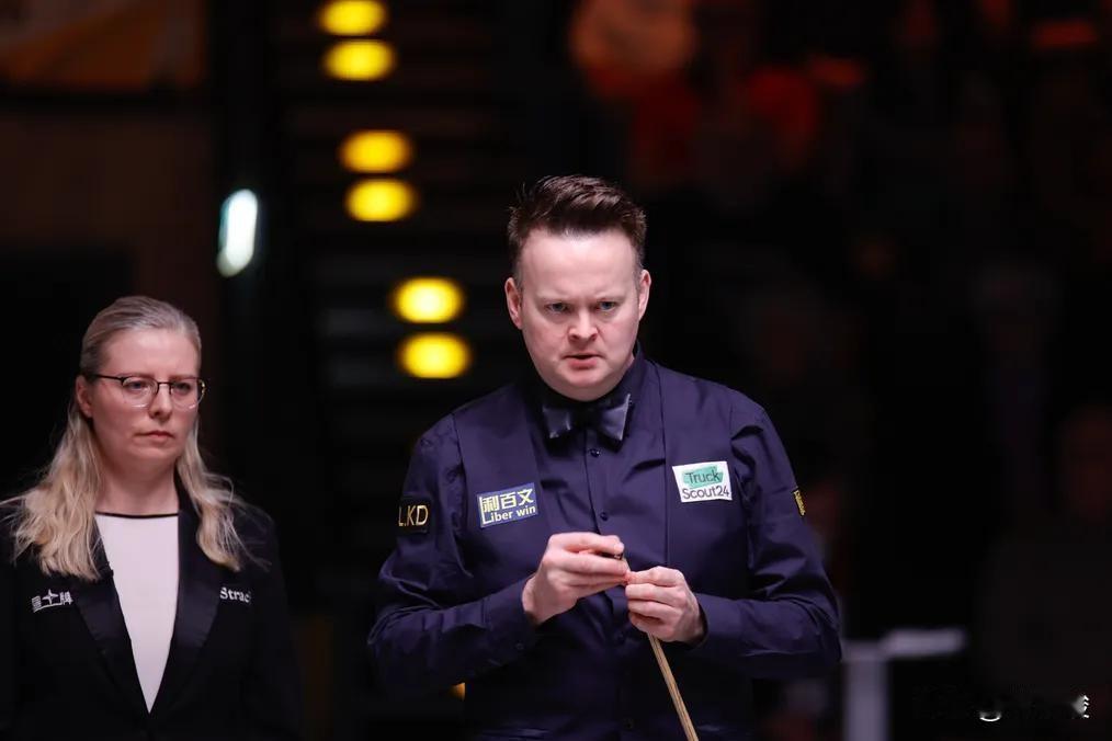 德国大师赛四强产生两席，墨菲5-1大胜凯伦·威尔逊，卡特5-1大胜宾汉姆。明天凌