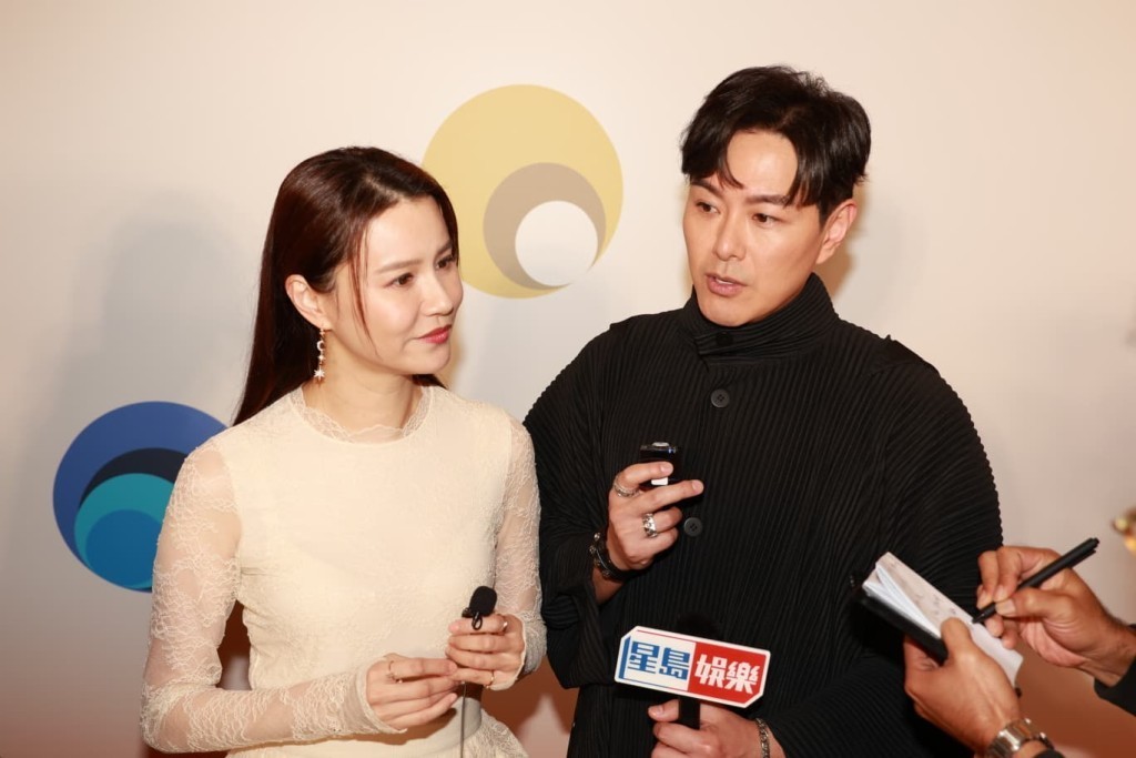 黄翠如谈许绍雄去世黄翠如遗憾儿子没和许绍雄拍合照 28日，黄翠如萧正楠夫妻接受媒