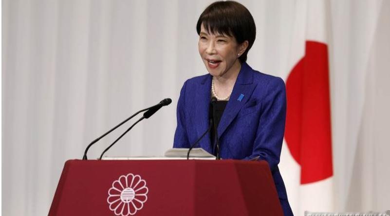 [日本首相高市早苗强调将实施积极财政政策]
日本首相高市早苗周一表示，积极财政政