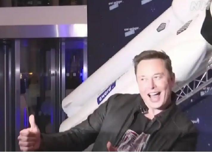 SpaceX上市，募资约750万亿美元，规模创历史新高
       北京时间外