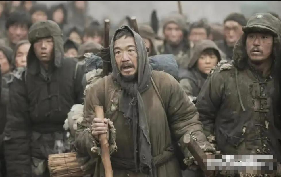 【从风光无限到一无所有，他这才顿悟：人这一生，真正的底气根本不是钱！】
你拼尽全