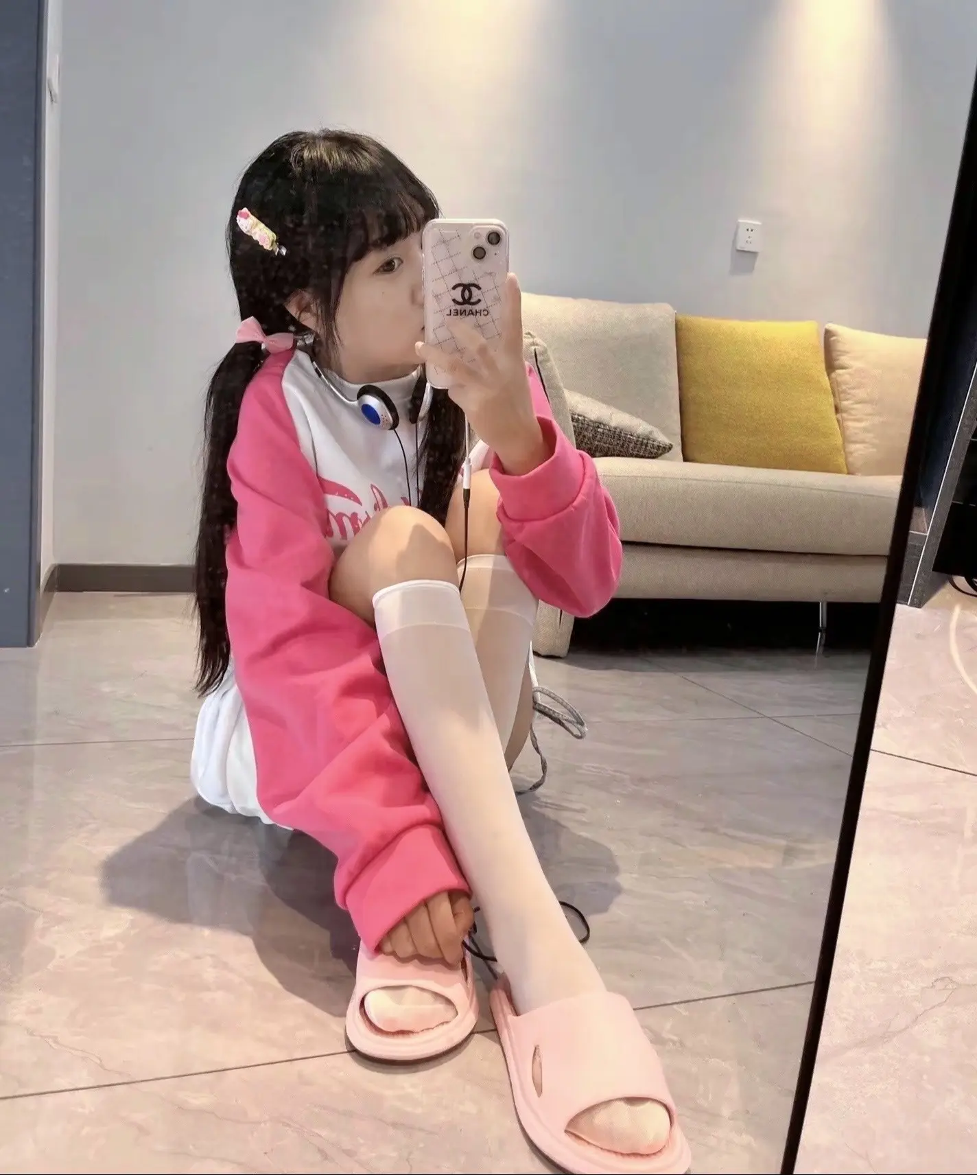 ootd穿搭 对镜拍 辣妹穿搭 分享照片 软妹日常