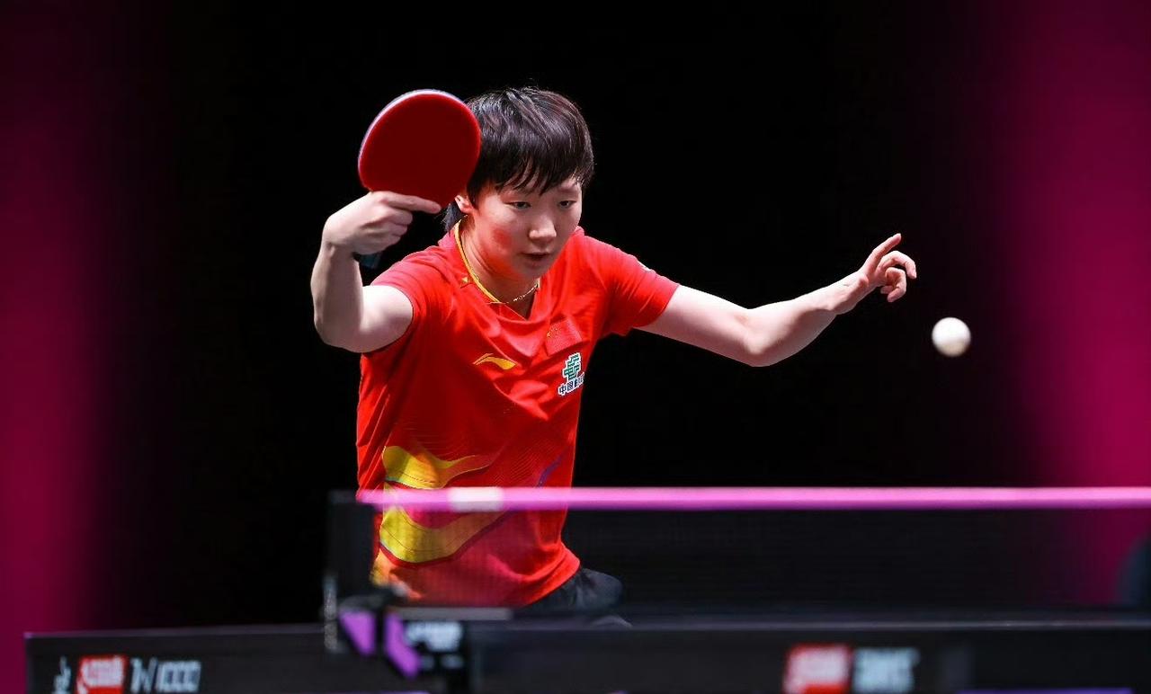 王曼昱🇨🇳轻松胜了首局！
第一局王曼昱🇨🇳11-4胜了帕瓦德🇫🇷！ 