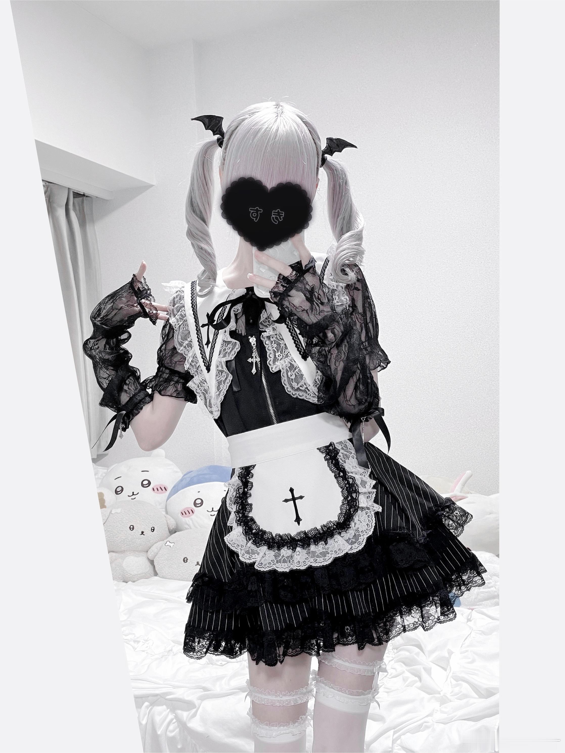 🖤🤍🦇 