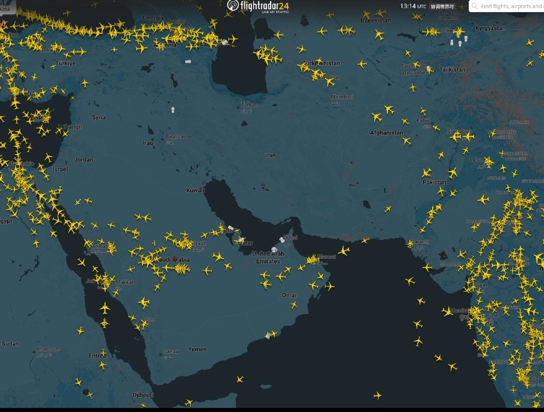 伊朗禁空了，那些还滞留伊朗的国人兄弟姐妹，一定要注意安全哟。