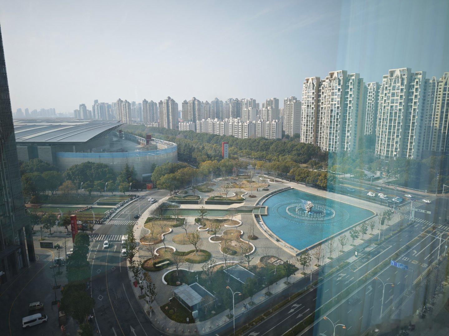 老板请看演唱会 抵达目的地，期待今天晚上的演唱会。 