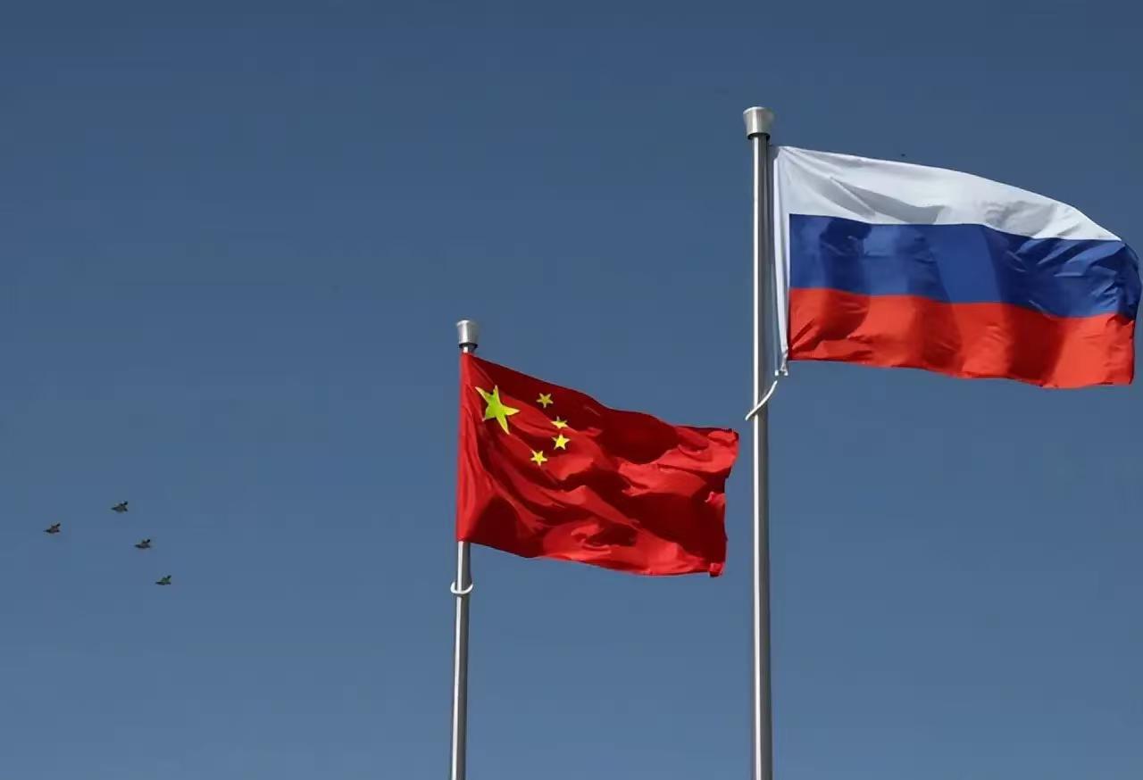中俄为什么会站在一起？俄罗斯政治家康斯坦丁·卡拉切夫早就说过，中国不是俄罗斯的盟