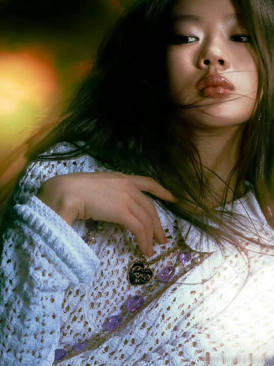 单依纯请大胆的继续做音乐神女天赋是她的底色，努力才是真相。单依纯在一次次突破里崩