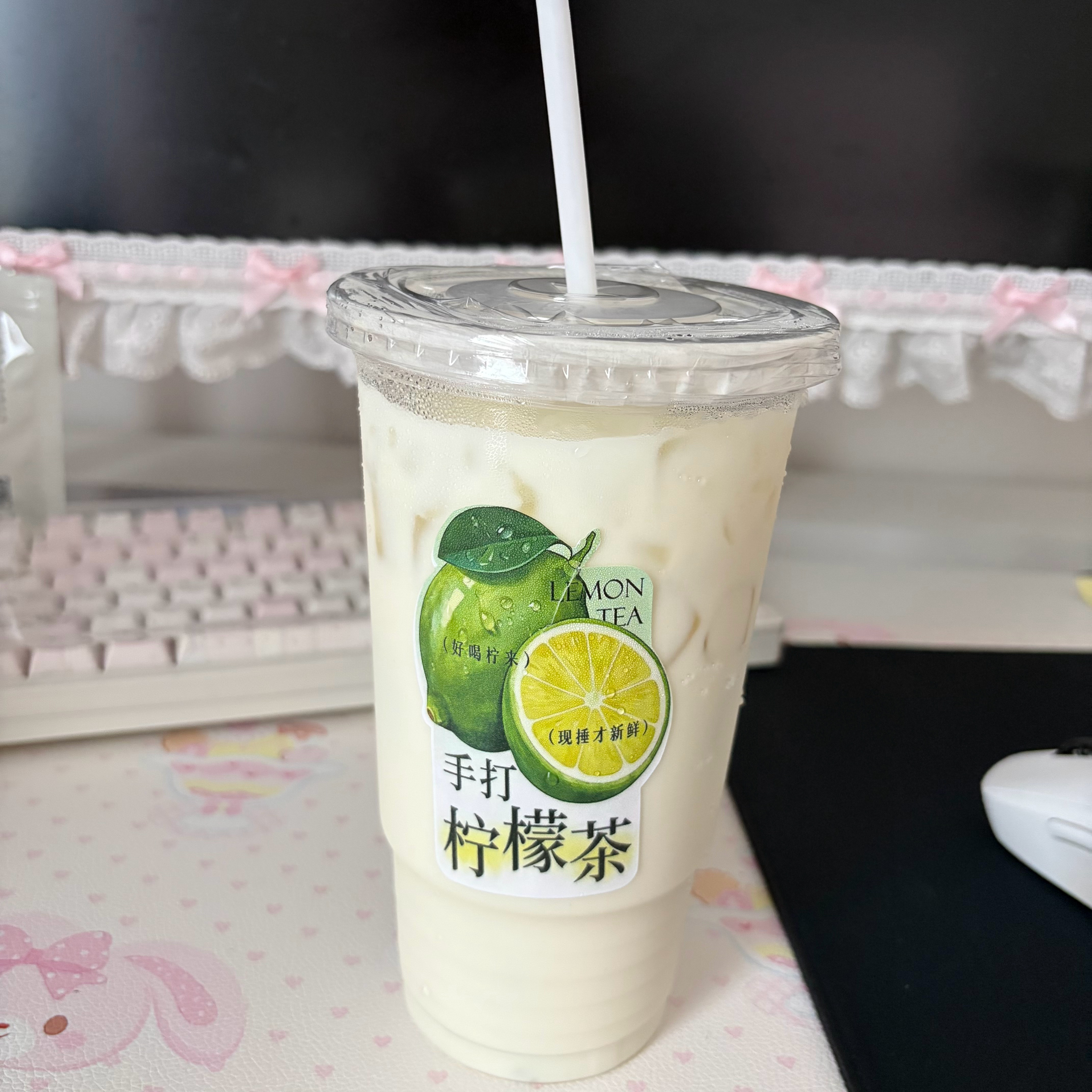 椰奶+柠檬茶，清爽到喝完哞地一声下地干活去了 
