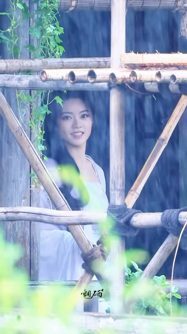 烟雨朦胧 谁家的温婉小女子🍃赵今麦楚听雨赵今麦一念江南