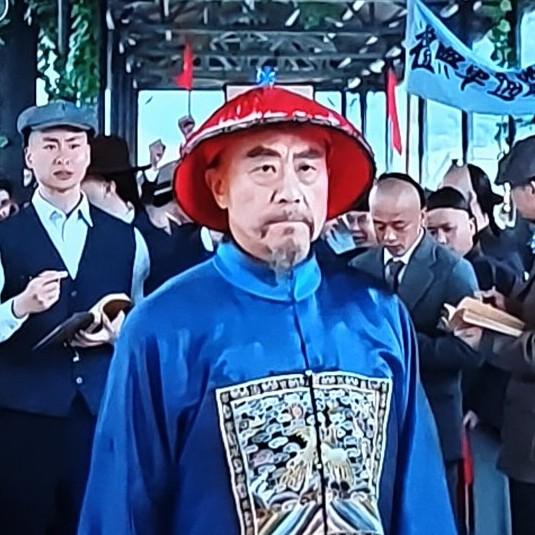 央视热播剧《江海潮生》第21集中，沪宁铁路开通庆典上张謇致辞这一幕太让人印象深刻