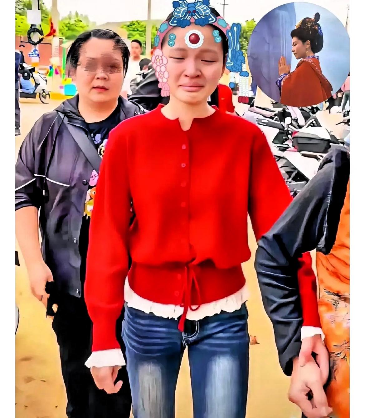 “小妈祖”闹脾气不想出巡了

一个孩子，替这片土地守了十年的香火。今年想换人，结