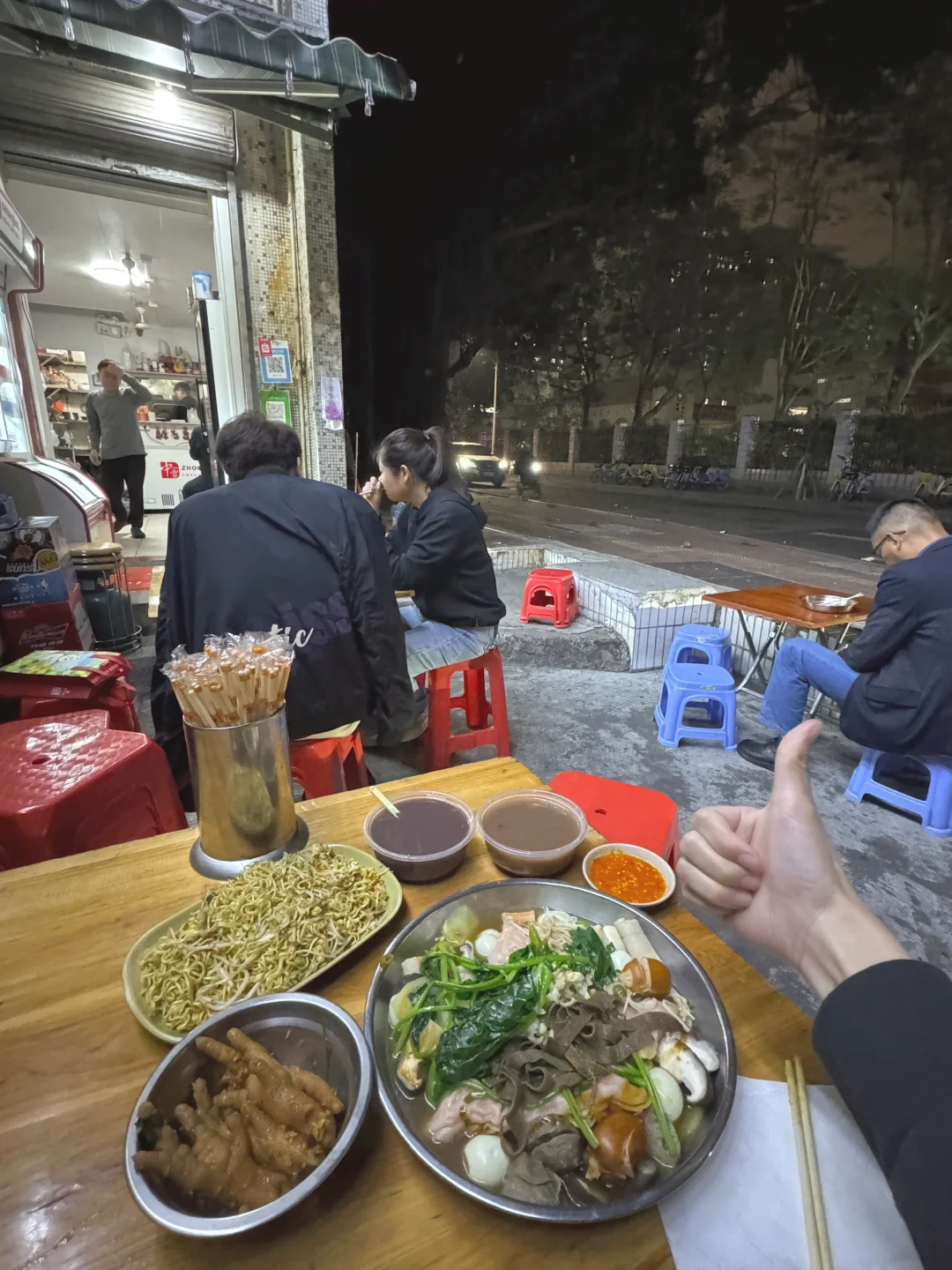 珠海就要吃这种不起眼的小破店