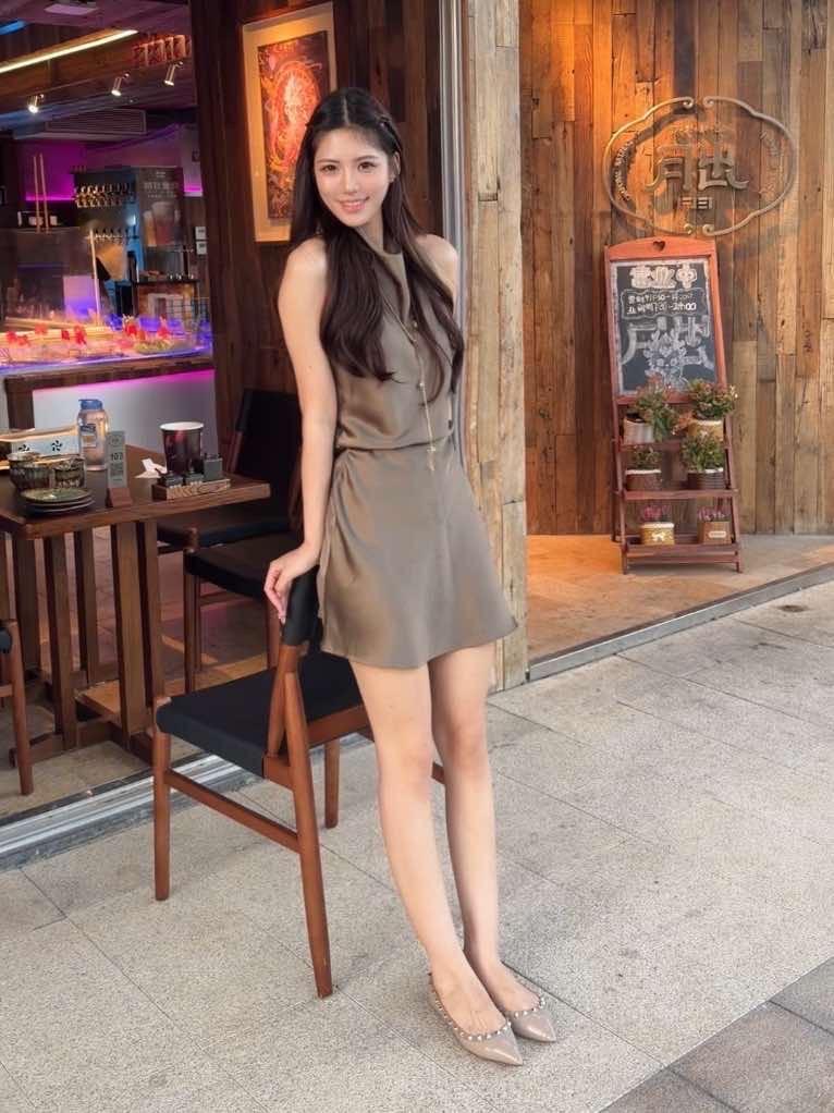 晒一张相册里的照片吧