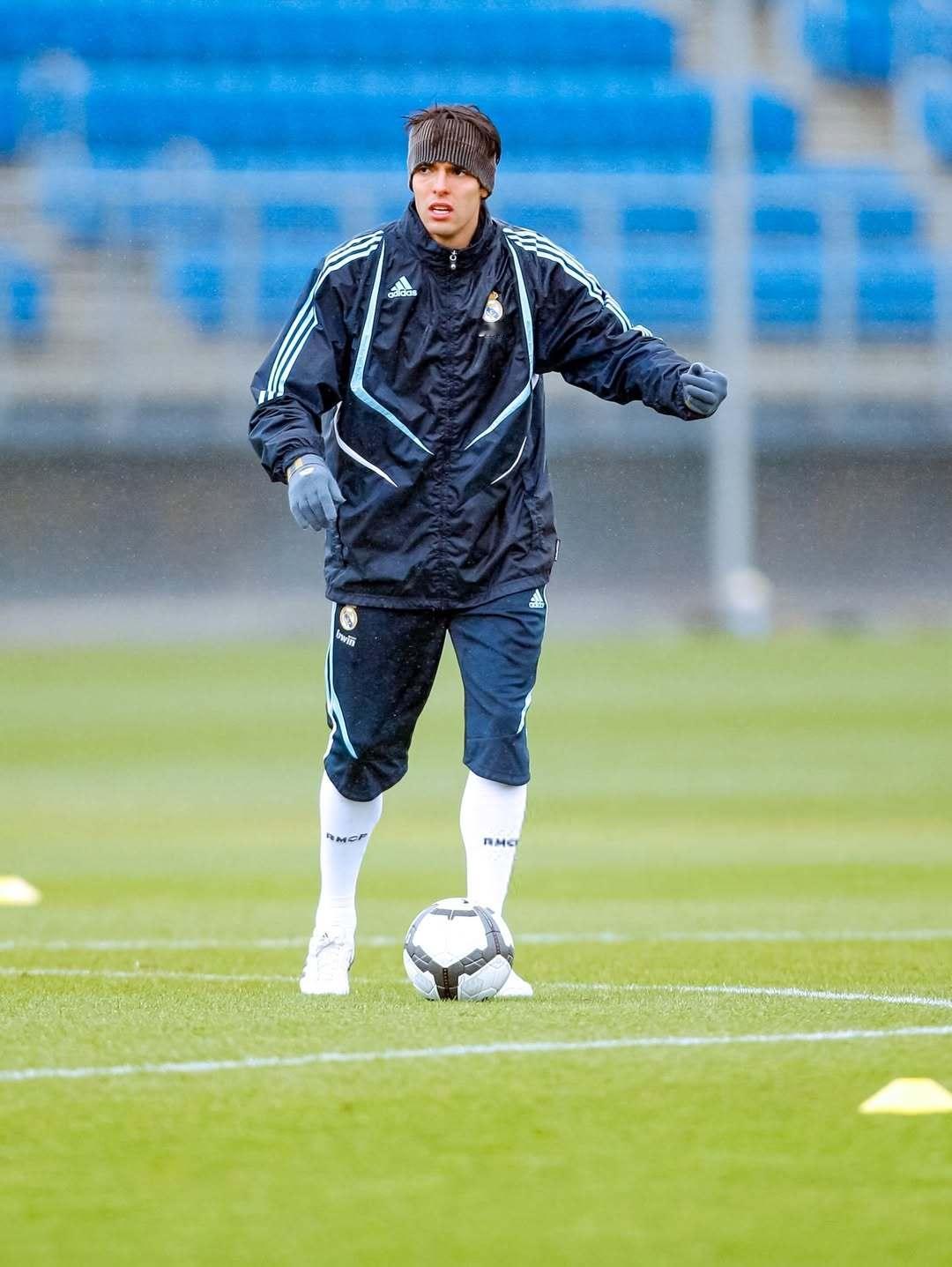 2010年卡卡在皇马。皇马vs摩纳哥欧冠