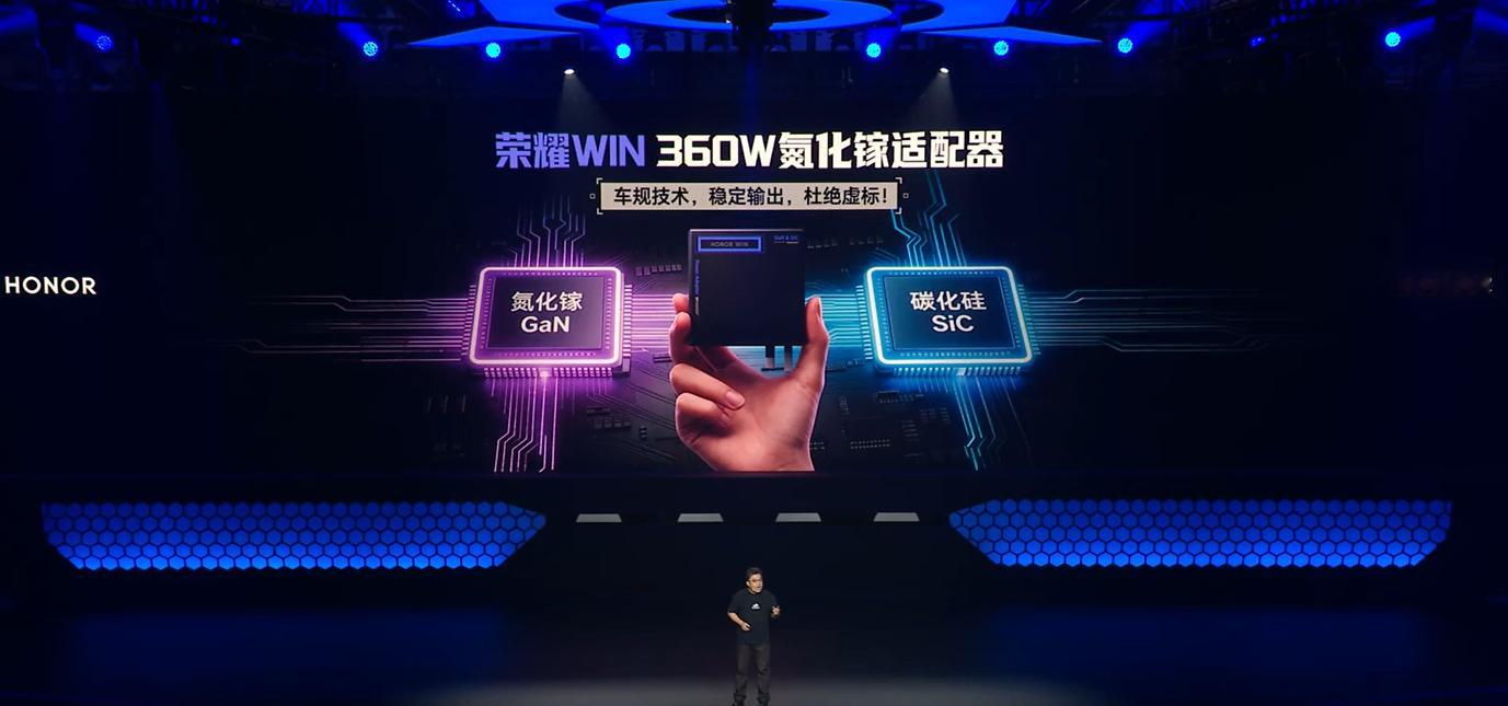 打洲本还得看荣耀WIN谁懂啊！以前兄弟间开黑张口就是“打LOL吗”，现在群里清一