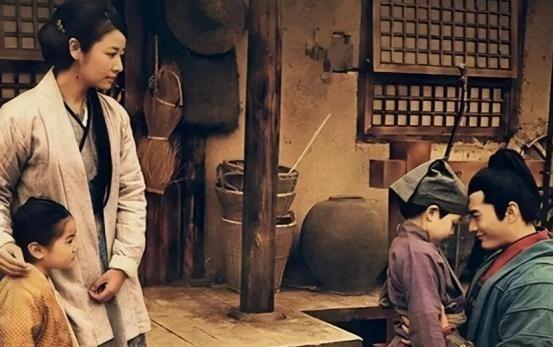 别不信，历史上多数人根本没留下后代！历史上90%以上的普通人，传个三四代就断了香