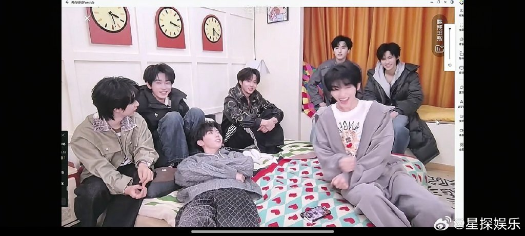 时代少年团直播时代峰峻的运营困境，在这场直播里暴露无遗。一边是成员个人发展势头强