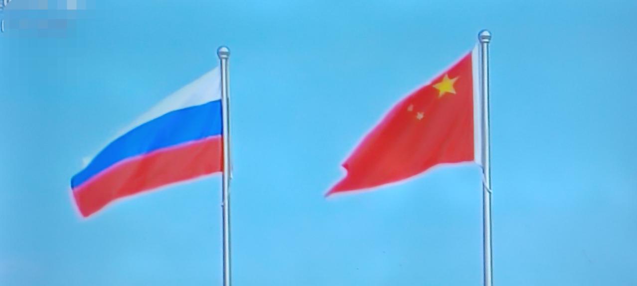俄罗斯海军水面舰艇的现状是陷入了“内外交困”的尴尬窘境之中，其中的原因既有西方国