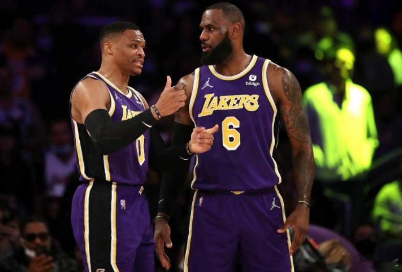 近日，前NBA球员奥尔登·波利尼斯在《Sirius XM NBA Radio》节