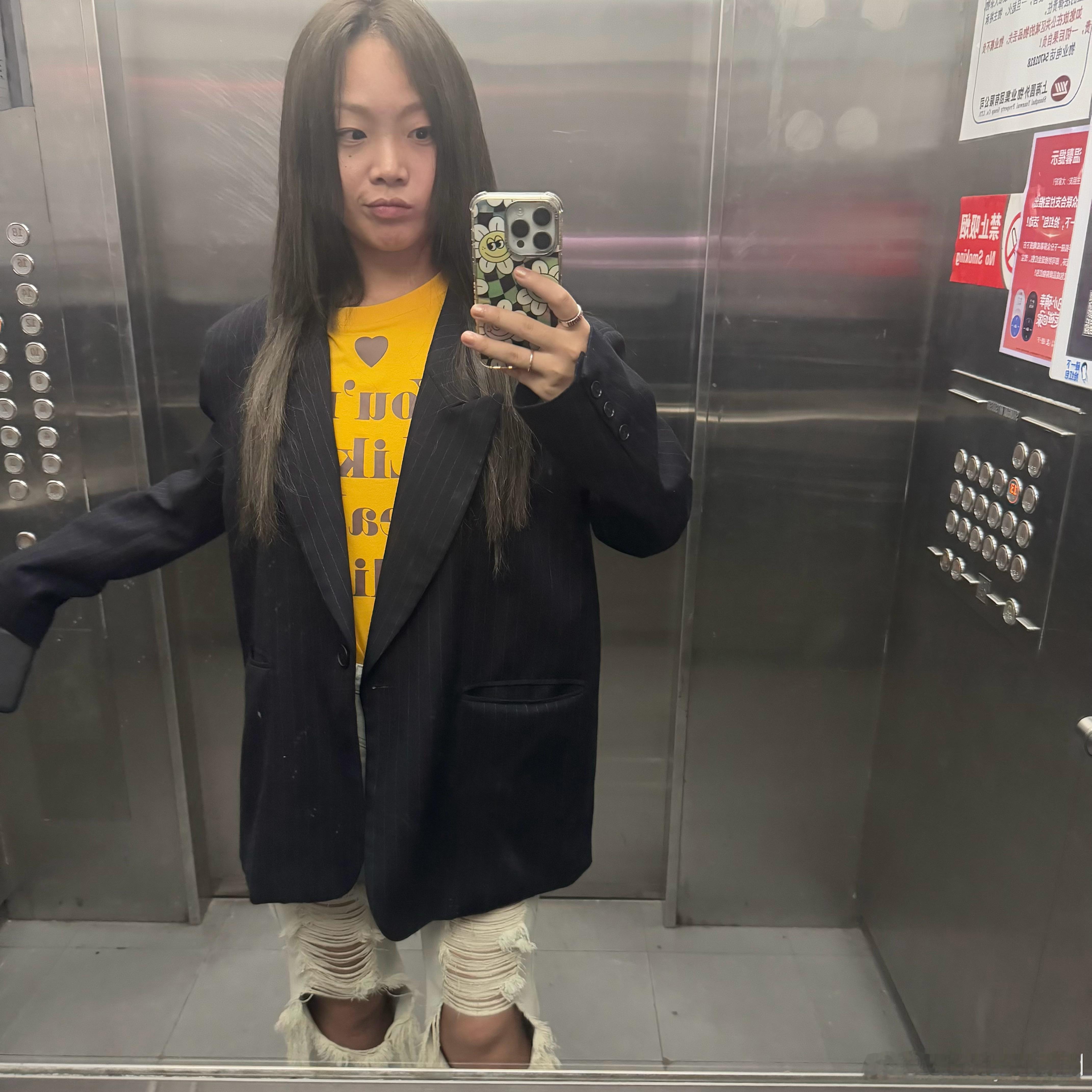 sorry妈咪、我渴望我的破洞裤可以更酷一点 ​​​