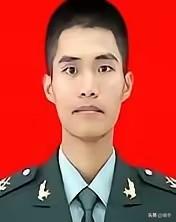 救到第四个人，他被死死锁喉，直直沉进漆黑水库里

 
岸边扔在地上的迷彩外套，清