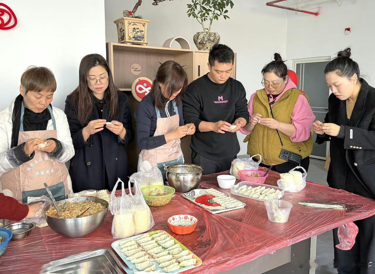 迎新拓福台州人用欢声笑语庆元旦椒江元旦活动超热闹！美食、游戏、汇演轮番上阵，台州