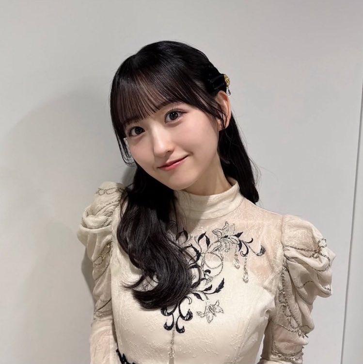 甜美少女风，精致刺绣连衣裙，优雅气质满满！