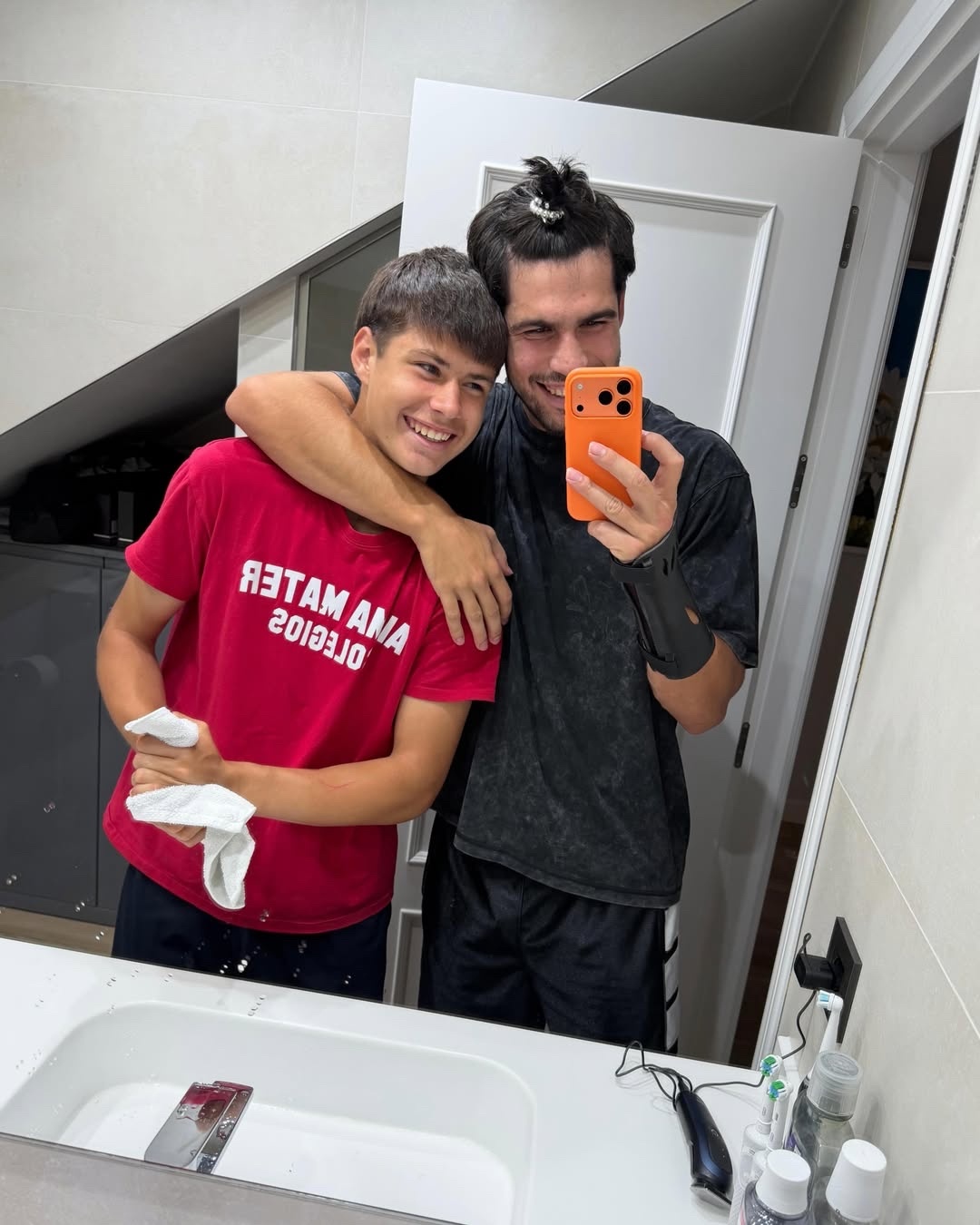 阿卡最新发型&自拍🤳阿尔卡拉斯恢复训练babolatfamily