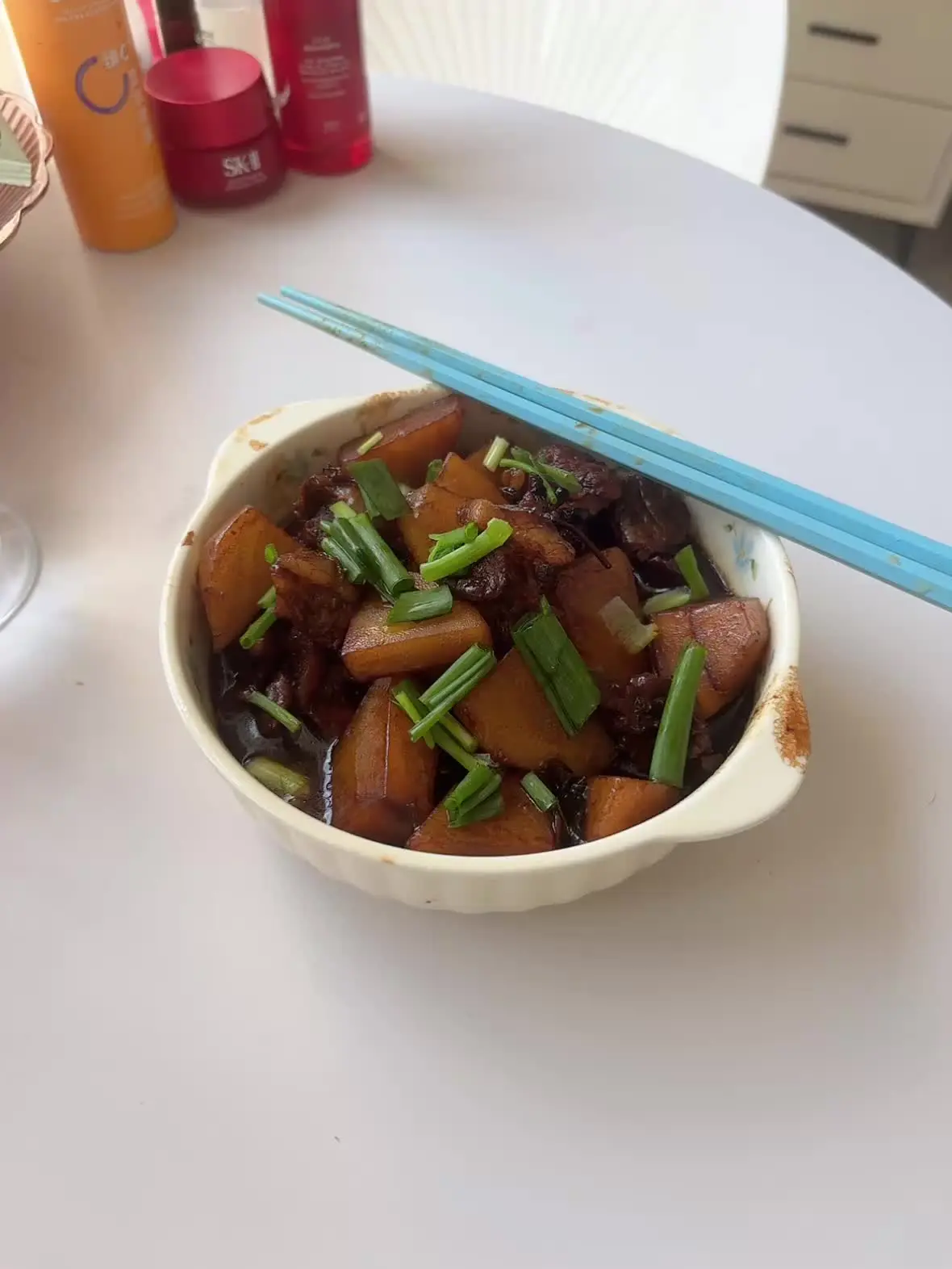 隔一段就学一道自己喜欢的菜，第一次做没翻车。我学菜基本一学就会