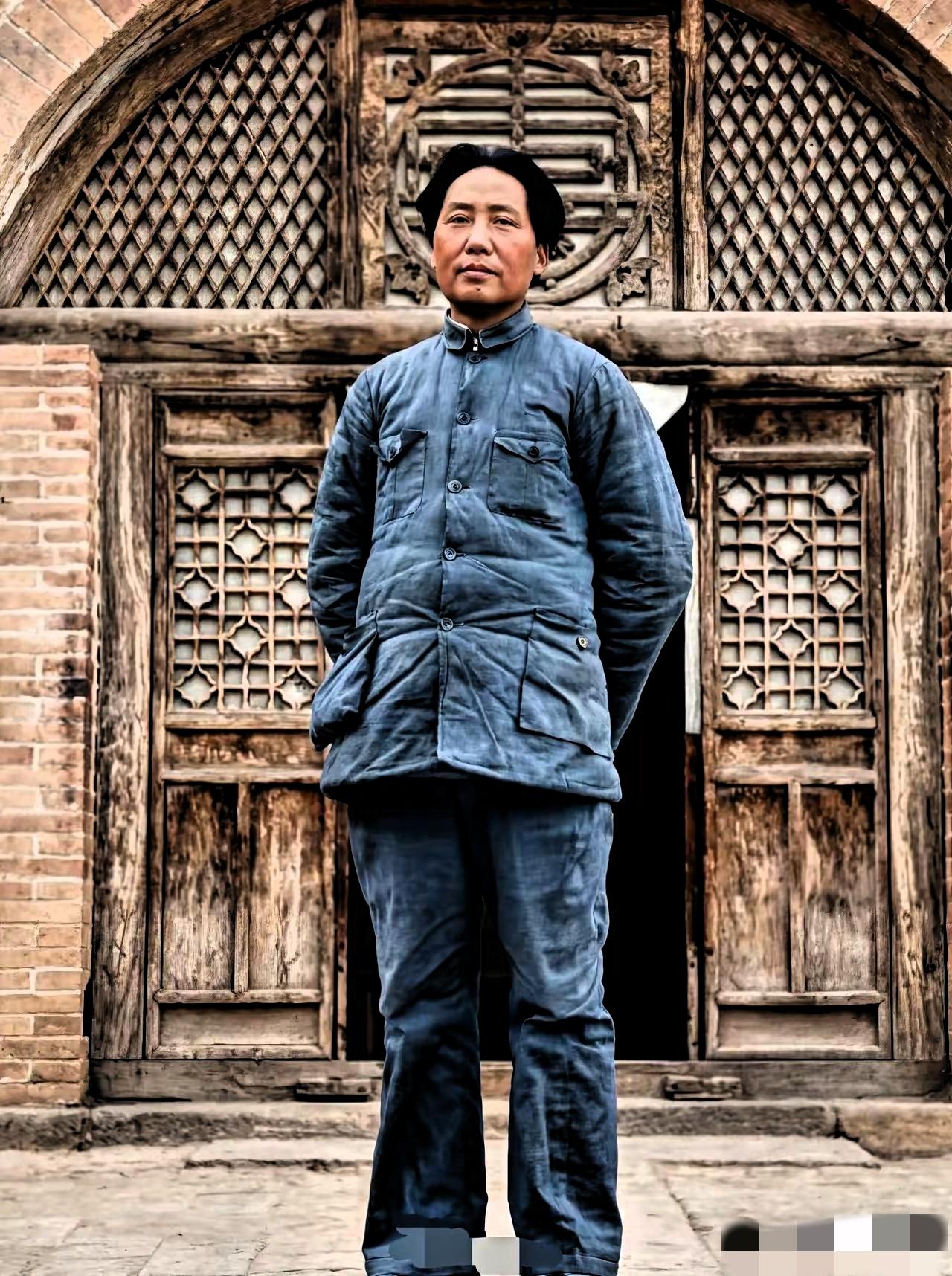 伟人的伟大，从不是生来自带光环，而是在人生至暗处仍守得住初心，在万般艰难中仍扛得