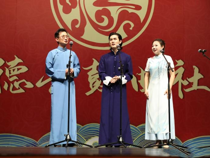 李九春、关九海、赵芸一同台，这阵容，绝了。德云社是了解观众的，鼓曲社杭州演出，开