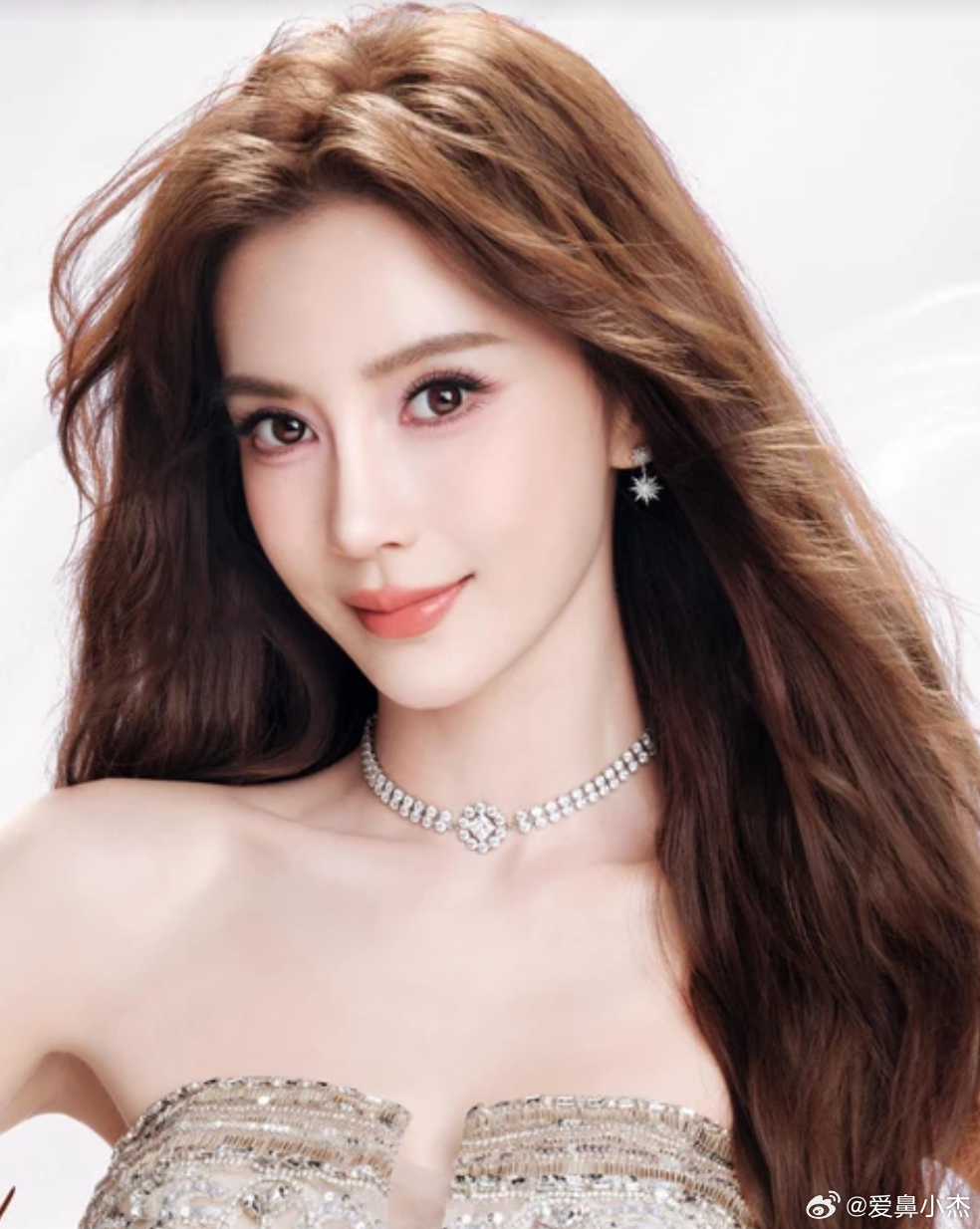 angelababy ｜UIMO首位全球品牌代言人杨颖Angelababy的脸太