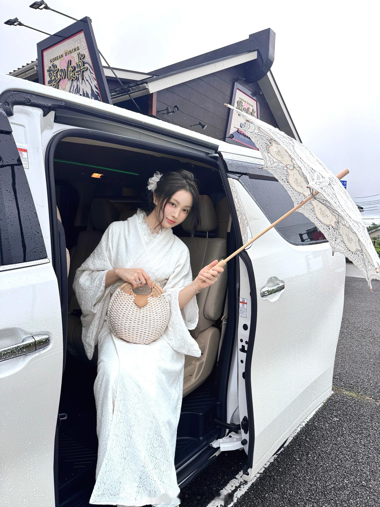 爷爷穿孙子衣服 😇齐迪[超话] ​​​