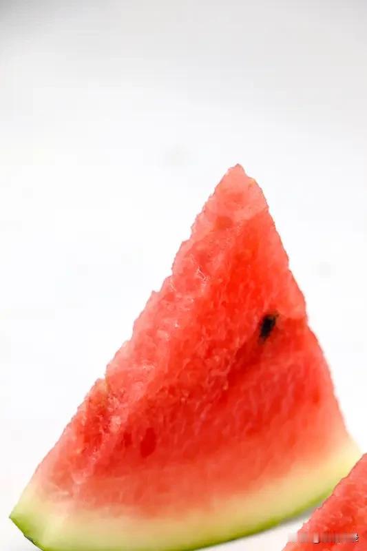 今天做的菜市场调查：
新鲜绿皮茄子、新新鲜西瓜3毛钱一斤
嫩南瓜（可以用来炒菜吃