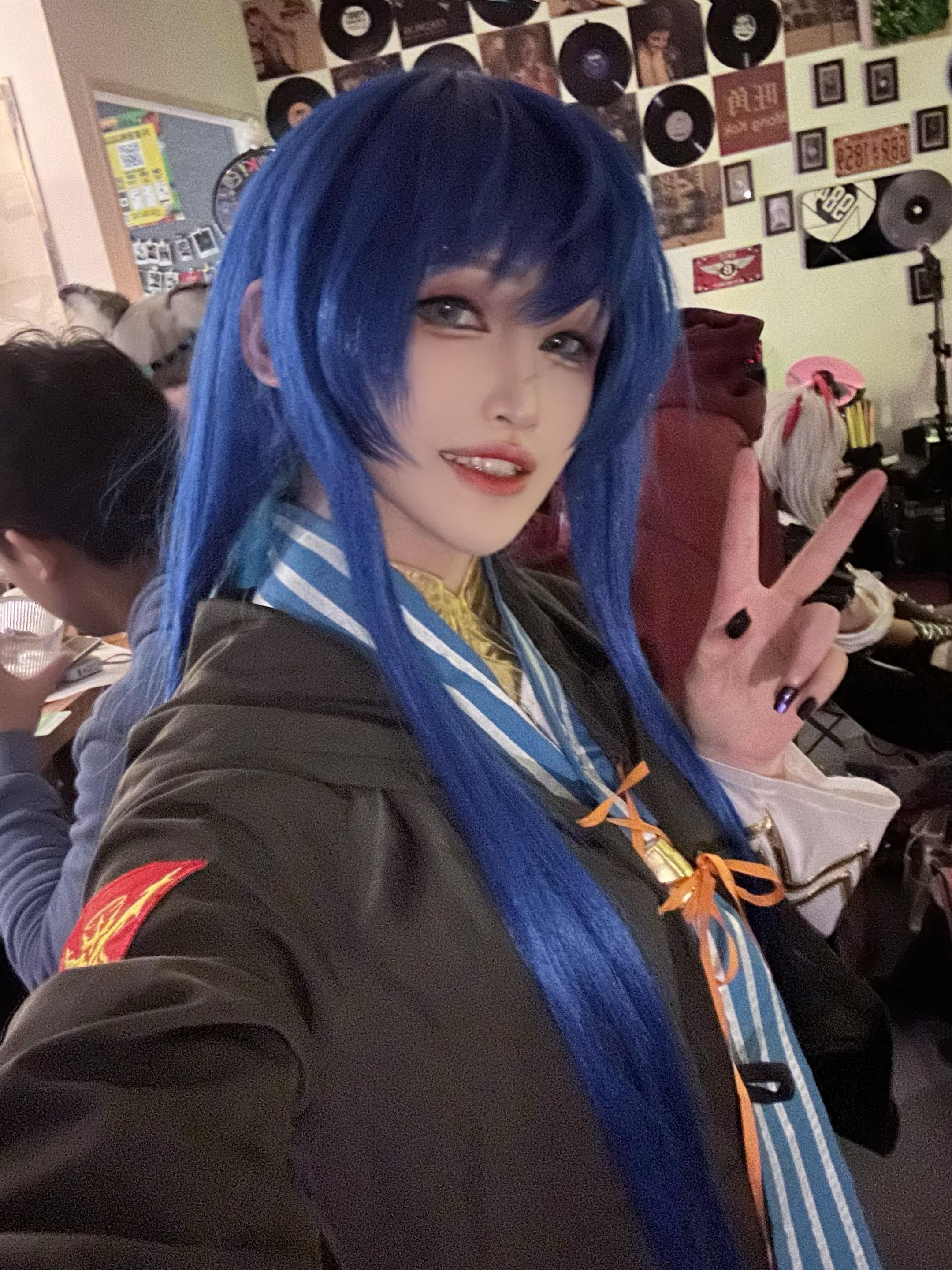 昨天粥o见到我了嘛 这我女神给我做的假发哦～